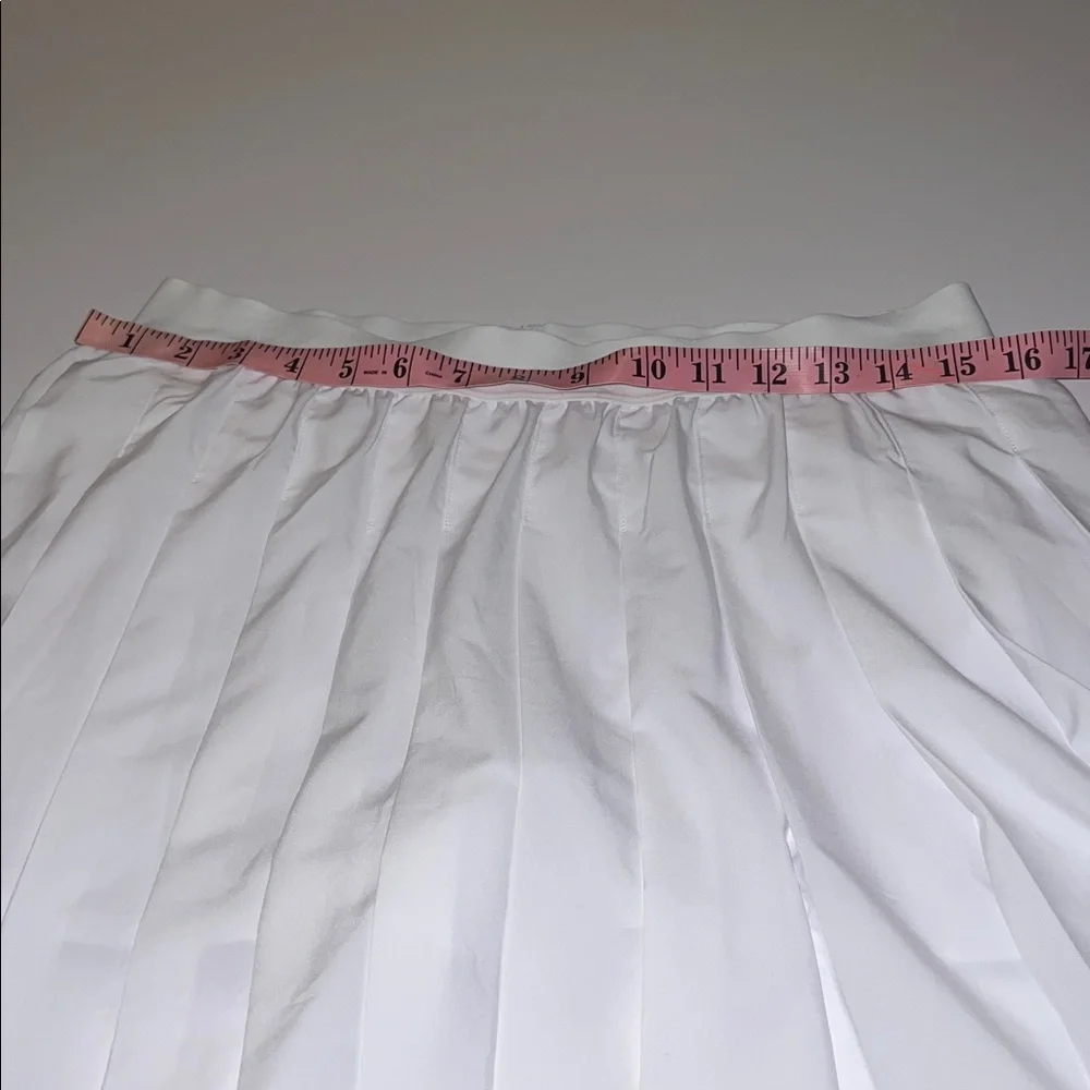 Alo Yoga Varsity tennis skirt